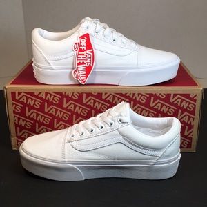 Vans Authentic Old Skool Classics Women’s 7